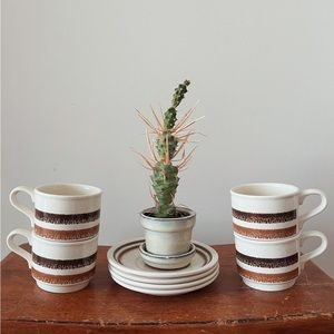 Biltons cups and saucers